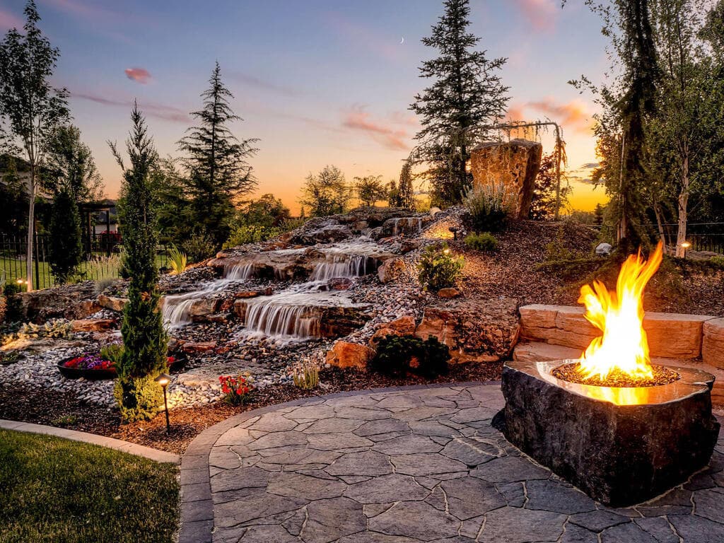 Luxury fire pit area